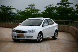 2010款荣威350深圳试驾