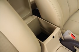 2010款现代悦动1.6