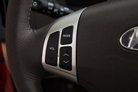 2010款现代悦动1.6