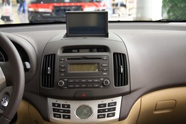 2010款现代悦动1.6