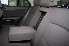 2010款铃木凯泽西2.4L