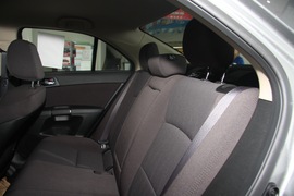 2010款铃木凯泽西2.4L