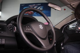 2010款铃木凯泽西2.4L