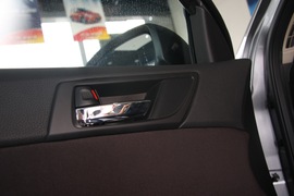 2010款铃木凯泽西2.4L