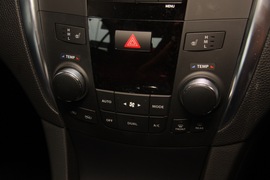 2010款铃木凯泽西2.4L