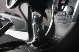2010款铃木凯泽西2.4L