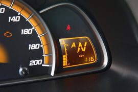 雪佛兰新赛欧两厢
