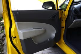 雪佛兰新赛欧两厢