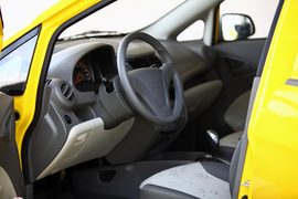 雪佛兰新赛欧两厢