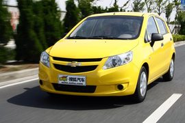 雪佛兰新赛欧两厢