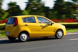 雪佛兰新赛欧两厢