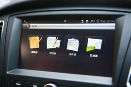 2010款荣威350深圳试驾