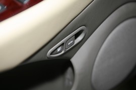 2008款现代途胜2.0GLS手动四驱豪华型