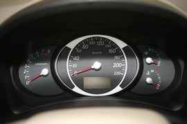 2008款现代途胜2.0GLS手动四驱豪华型