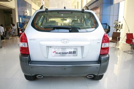 2008款现代途胜2.0GLS手动四驱豪华型