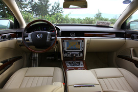 2011款大众新辉腾3.6L试驾实拍