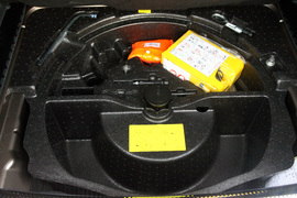 2011款大众新辉腾3.6L试驾实拍