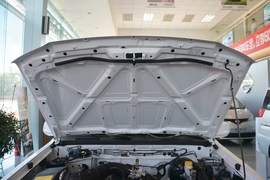 2015款锐骐皮卡2.4L精英版汽油四驱标准型ZG24