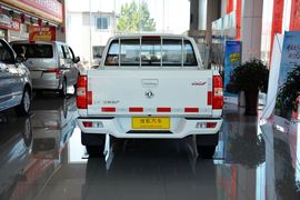 2015款锐骐皮卡2.4L精英版汽油四驱标准型ZG24