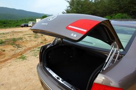 2011款大众新辉腾3.6L试驾实拍