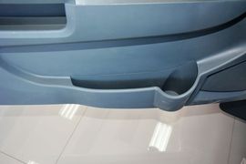 2015款锐骐皮卡2.4L精英版汽油四驱标准型ZG24