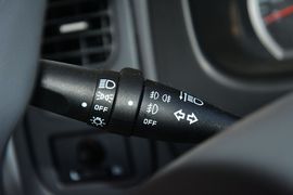 2015款锐骐皮卡2.4L精英版汽油四驱标准型ZG24