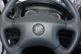 2015款锐骐皮卡2.4L精英版汽油四驱标准型ZG24