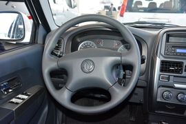 2015款锐骐皮卡2.4L精英版汽油四驱标准型ZG24