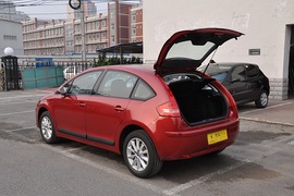 2010款雪铁龙世嘉1.6L