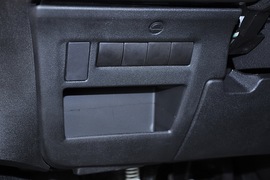 2010款雪铁龙世嘉1.6L