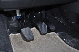 2010款雪铁龙世嘉1.6L