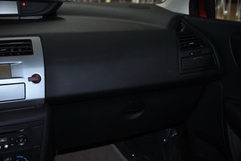2010款雪铁龙世嘉1.6L