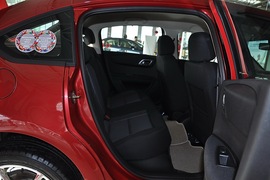 2010款雪铁龙世嘉1.6L