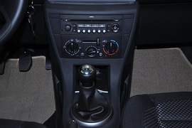 2010款雪铁龙世嘉1.6L