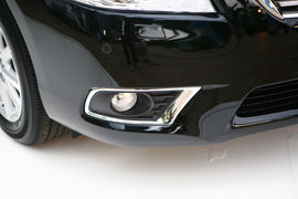 2010款丰田凯美瑞240G豪华版试驾实拍