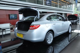 2010款别克英朗GT