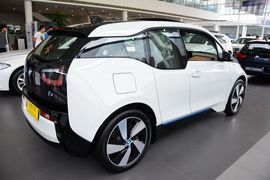 2014款宝马i3增程式混合动力版