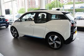 2014款宝马i3增程式混合动力版