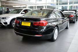 2016款宝马320Li豪华设计套装