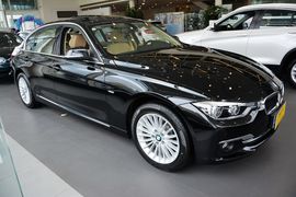 2016款宝马320Li豪华设计套装