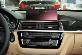2016款宝马320Li豪华设计套装