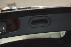 2016款江铃驭胜S350自动汽油超豪华版5座