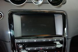 2016款捷豹XJL