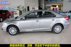 2010款铃木凯泽西2.4L