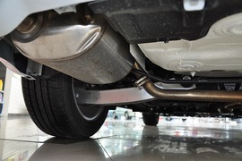 2010款铃木凯泽西2.4L