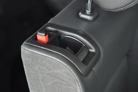 2010款铃木凯泽西2.4L
