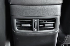 2010款铃木凯泽西2.4L