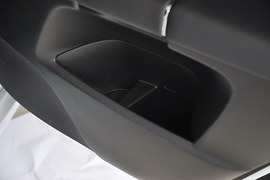 2010款铃木凯泽西2.4L