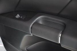 2010款铃木凯泽西2.4L