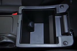 2010款铃木凯泽西2.4L